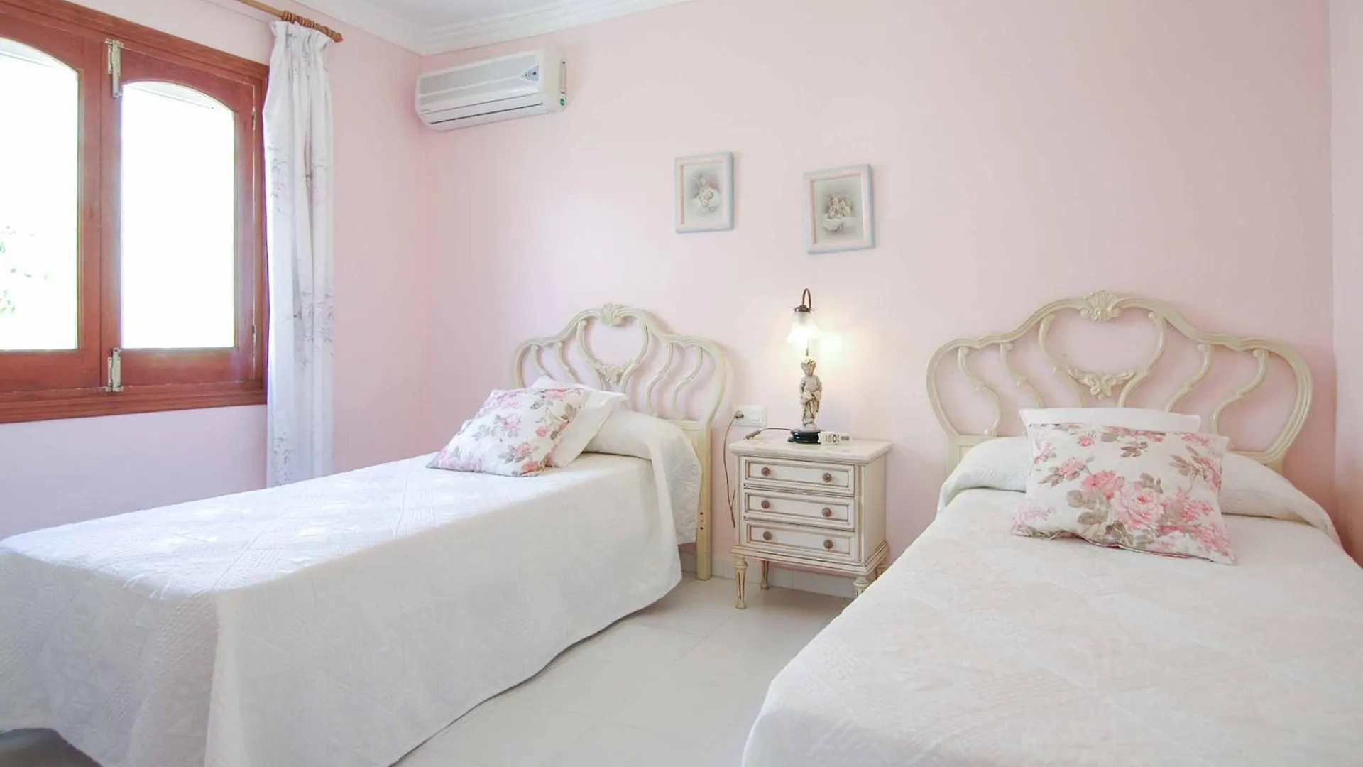 Villa Nerja Angeles Spain