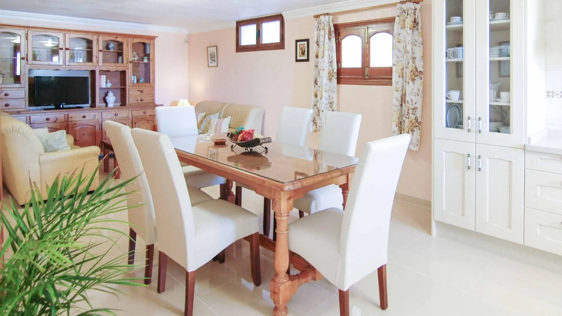 Villa Nerja Angeles 0*,