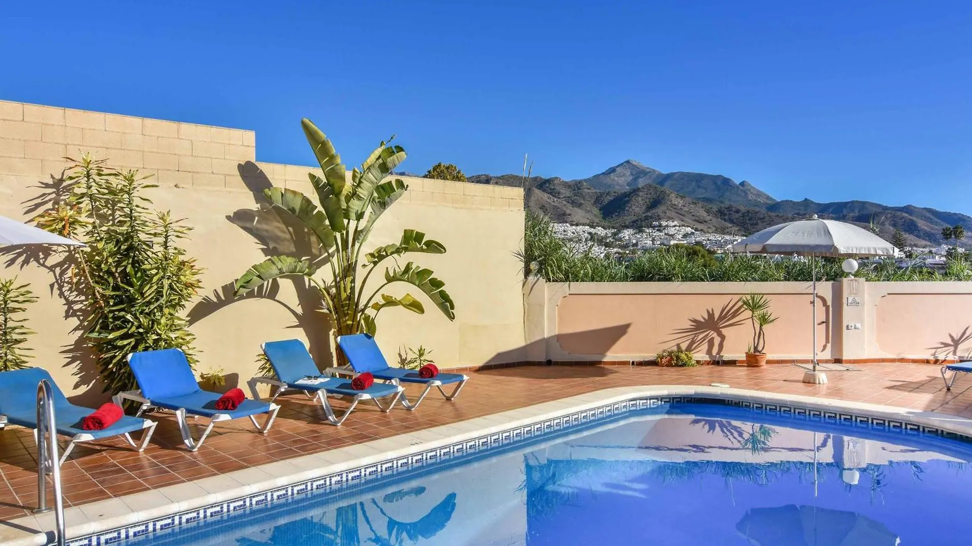 Villa Nerja Angeles