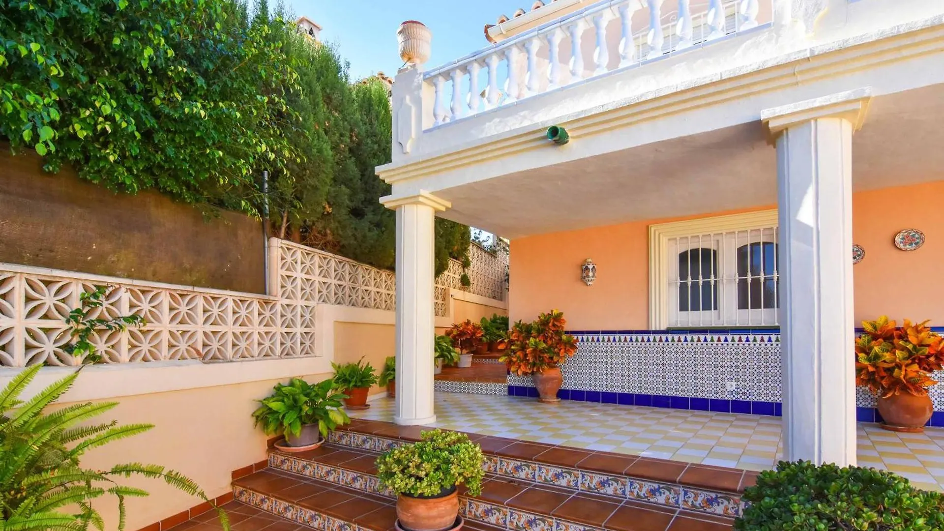 Villa Nerja Angeles
