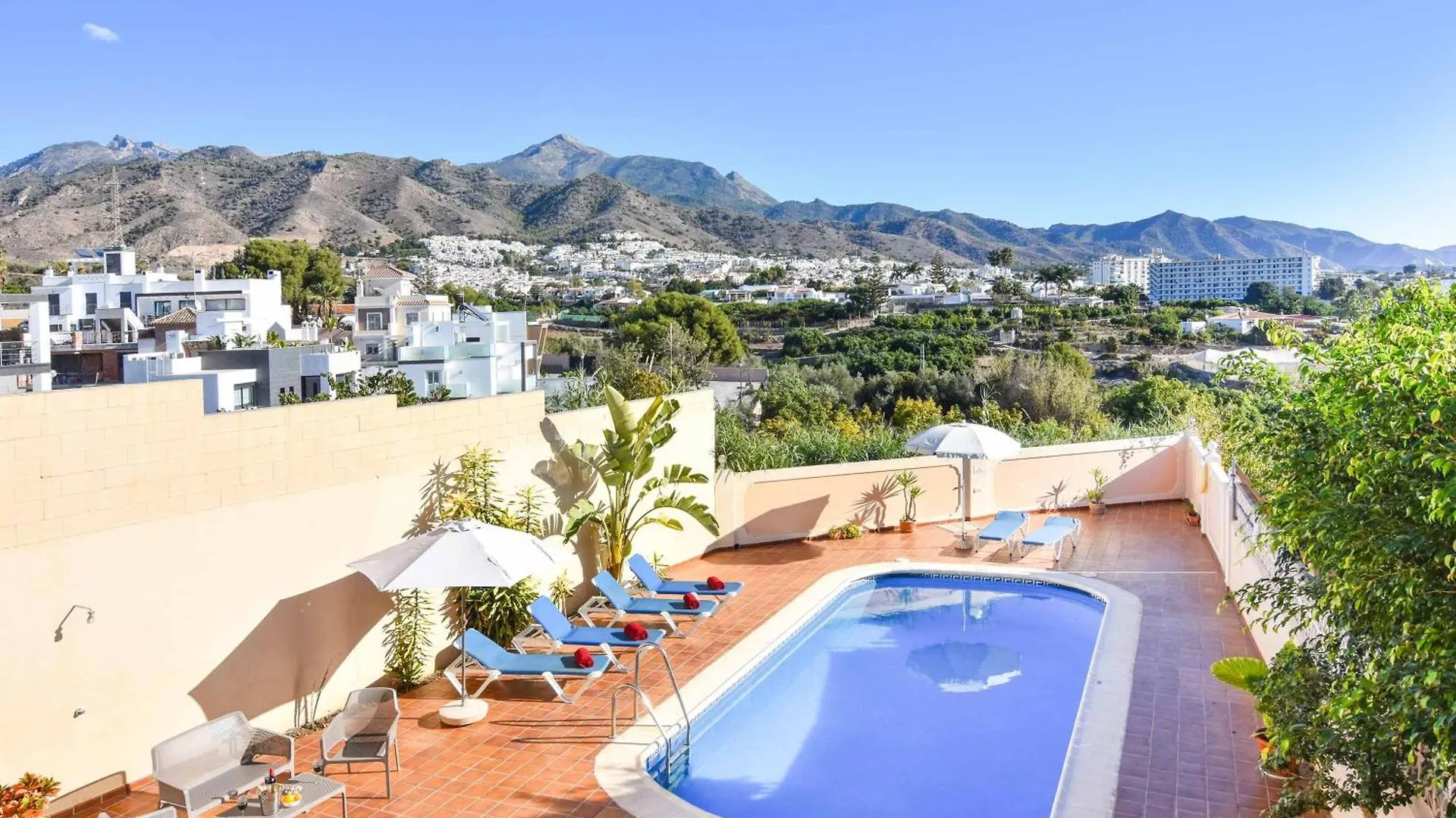 Villa Nerja Angeles